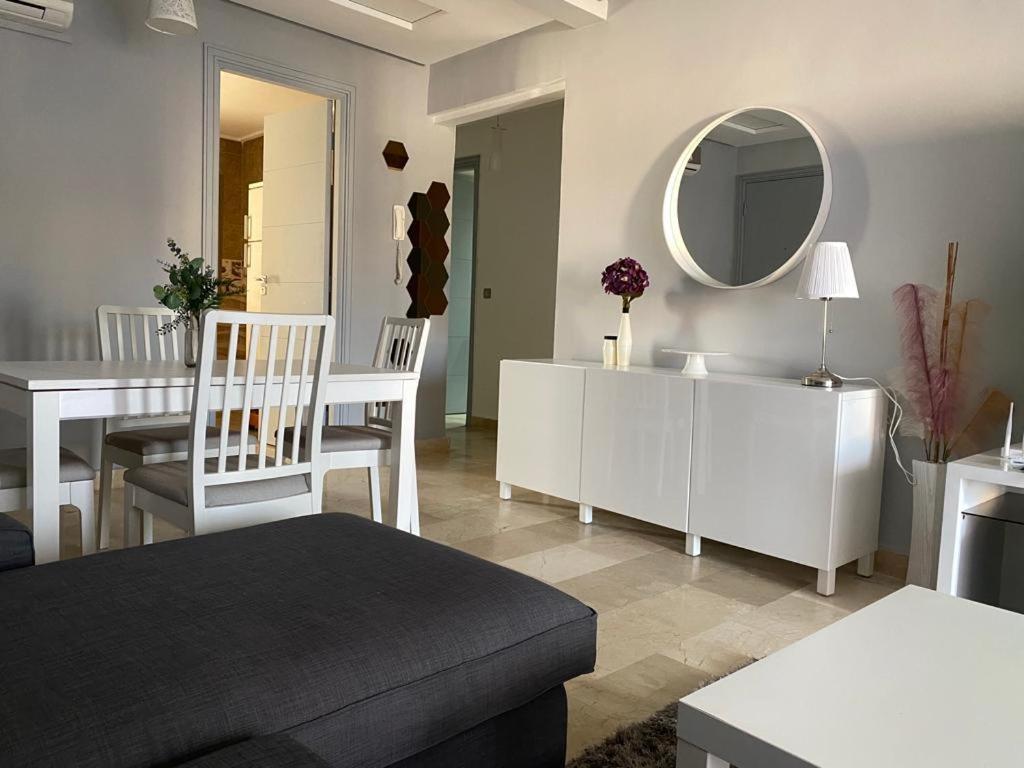 Appartement De Luxe Marina Saidia Avec Vue Sur Piscine Residence Tamaris 外观 照片